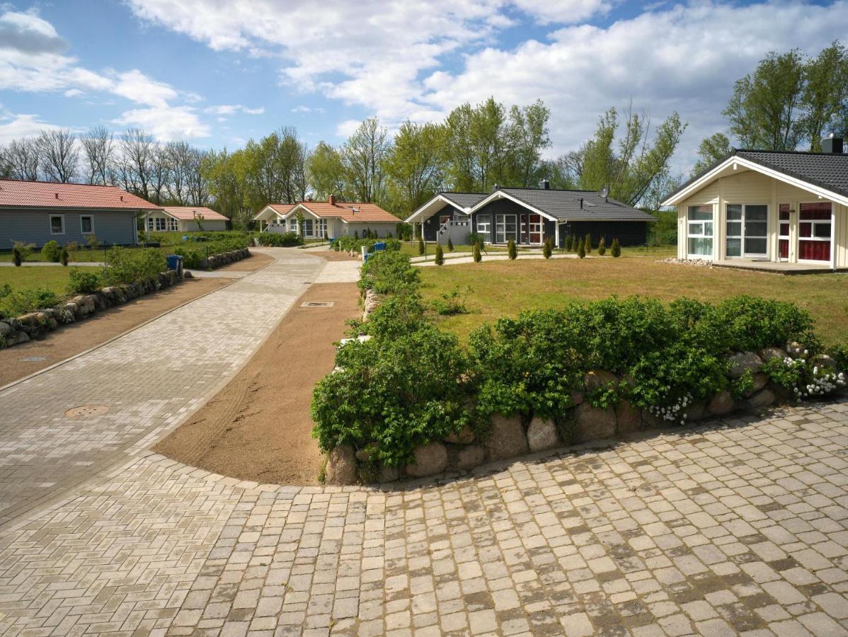 Dänische Ferienhäuser am Salzhaff Haus Poseidon Poel Exterior foto